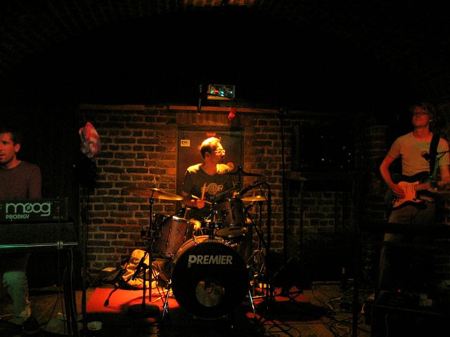 Markus, Matthias, Jens – Basement, August 2005 (Foto © Sam)